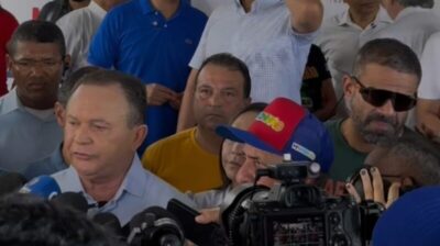 Desgastado com Brandão, Paulo Victor deixa evento da nova Litorânea mais cedo