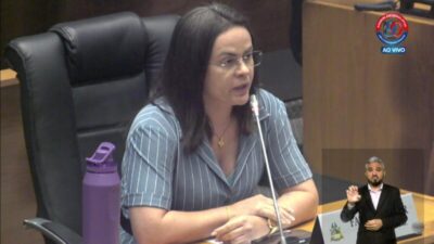 Deputada sobrinha de Josimar requer efetivação da cassação de Hemetério Weba