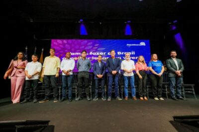 Presidente Iracema Vale marca presença na celebração dos 20 anos do partido Republicanos em São Luís