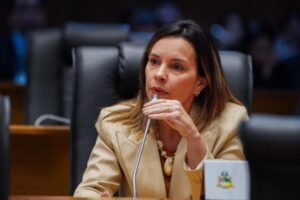 Procuradora da Mulher da Alema, Dra. Vivianne se solidariza e destaca equilíbrio de Mical no caso dos prints