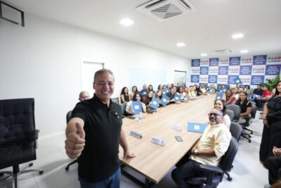 Fred Campos dá posse a mais de 40 servidores da educação aprovados em concurso público de Paço do Lumiar.