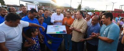 Brandão entrega praça Professora Tia Roxa no bairro Turu
