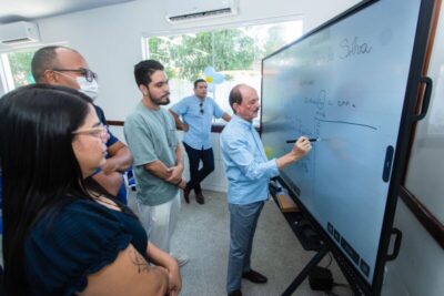 Prefeito Dr. Julinho implanta programas inovadores na educação de São José Ribamar