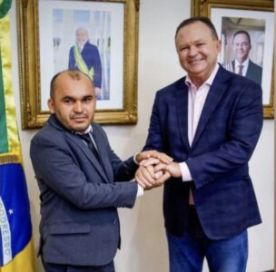 Prefeito de São Francisco do Maranhão e comitiva são recebidos pelo governador em reunião no Palácio dos Leões