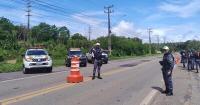 Adolescente grávida é flagrada transportando 2kg de cocaína na BR-135
