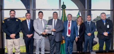 Phil Camarão participa de visita da ABRAMET ao ministro Flávio Dino