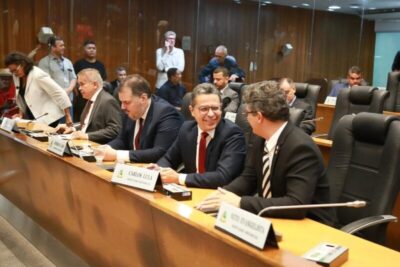 Bloco de oposição na Alema permanece mesmo com saída de Ana do Gás…