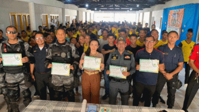 Polícia Militar e Ministério Público realizaram palestra de combate ao uso de entorpecentes para alunos da escola Cívico Militar de Itapecuru-Mirim/MA