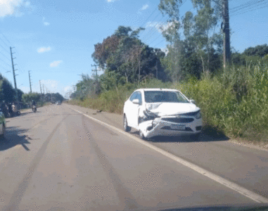 Itapecuru-Mirim/MA:Idosa de 66 anos fica ferida após colisão na BR-222