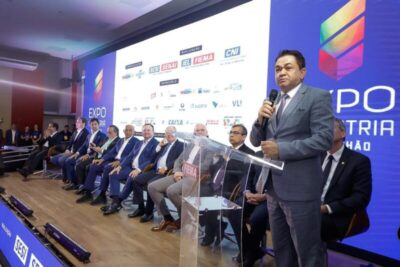 Deputado Antônio Pereira representa a Assembleia Legislativa na abertura da Expo Indústria 2023