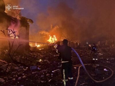 Rússia acusa Ucrânia de sabotar negociações de paz com ataques aéreos