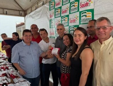 Deputado Ariston entrega óculos e viabiliza cirurgias de catarata e pterígio em diversas cidades do Maranhão