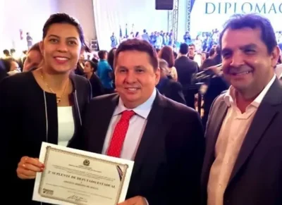 Voos internacionais? Claro, porque o povo do Maranhão está só esperando a chance de ir a Paris