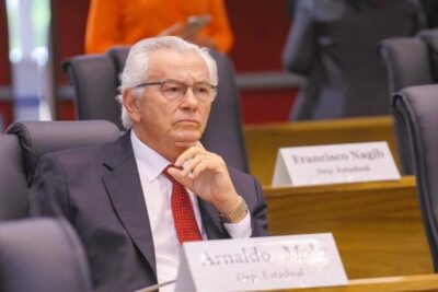 Deputado Arnaldo Melo pede recuperação de ponte entre Cajari e Viana