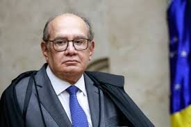 STF tem 4 votos para manter prisão de Collor; Gilmar Mendes leva caso ao plenário físico