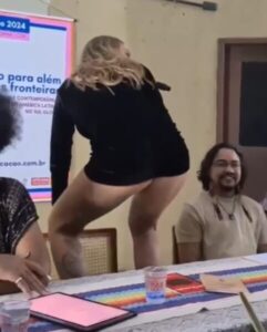 Evento na UFMA onde historiadora mostrou as nádegas custou R$ 78 mil