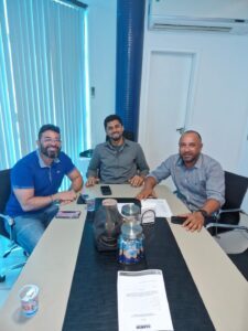 Coluna Aparte – Famem – Linguagem
