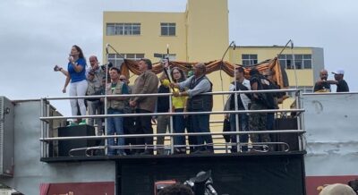 Bolsonaro: Em Salvador, presidente participa de motociata e critica governadores
