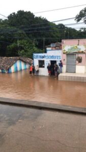 Trânsito poderá ser interrompido na Br-226 devido o perigo do Rio Grajaú transbordar sobre a ponte dentro da cidade de Grajaú