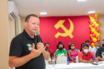 A mesa de diálogo dissolvida antes mesmo de existir