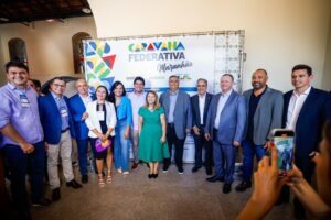 Coluna Aparte – Chega!