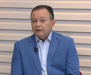 Brandão diz que só falará sobre eleição no ano que vem