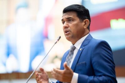 Deputado Wellington tenta barrar aumento de 284% na taxa de vistoria dos veículos no Detran/MA