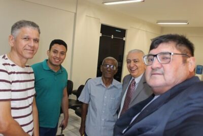 Diretor do fórum de Timon, juiz Weliton Carvalho, reúne imprensa em café da manhã