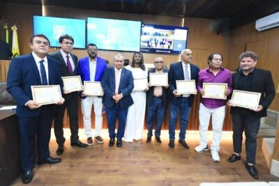 Um dia inesquecível para a Câmara’, diz Chaguinhas sobre homenagem aos ex-diretores de Comunicação da Casa…