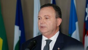 Brandão afirma estar afastado, mas não rompido com Flávio Dino
