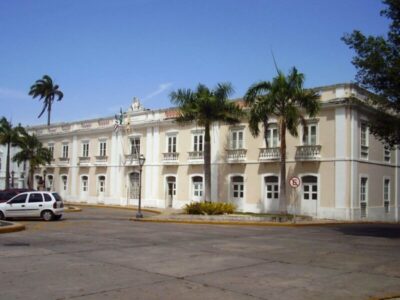 Prefeitura de São Luís decreta ponto facultativo e feriados nos dias 17, 18 e 21, respectivamente, e mantém serviços essenciais no Município durante esse período