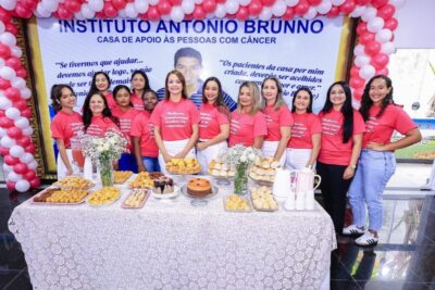 Mês da Mulher| Mulheres com câncer acolhidas pelo Instituto Antônio Brunno, tiveram uma manhã de embelezamento