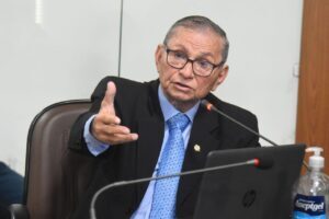 Coluna Aparte – Chico Carvalho, prestígio nacional