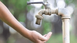 Com mais de R$ 40 milhões nos cofres da prefeitura de Barra do Corda, moradores do Centro do Marcolino sofrem com a falta de água há mais de 60 dias