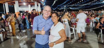 Compromisso honrado: Hildo Rocha inaugura praça da comunidade Seriema e consegue casas para Tutoia