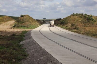 Estado investe em rodovias em concreto, pois dura mais e é mais barato