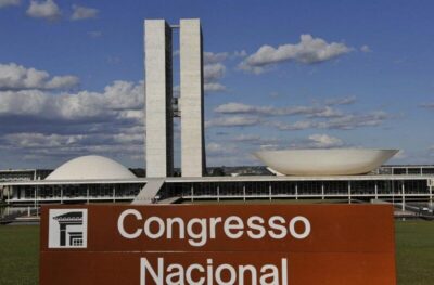 Congresso barra permissão para governo anular mais despesas discricionárias