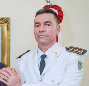 Brandão afasta comandante-geral da PMMA após reportagem apontar ‘máfia dos táxis’