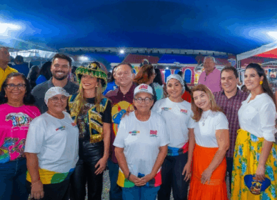 Iracema Vale participa da abertura do Arraial do Ipem e parabeniza governador pelo apoio à cultura