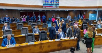 Alema aprova PL que acelera repasse do piso salarial aos profissionais de enfermagem