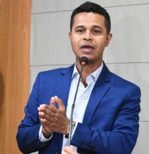 Vereador Douglas Pinto está internado na UTI em São Luís; estado é estável