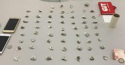 Polícia invade boca de fumo e prende duas pessoas por tráfico de drogas, em Paço do Lumiar