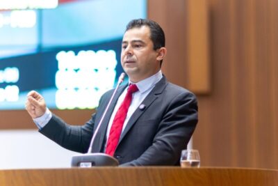 Deputado Eric Costa questiona contrato entre Detran/MA e Vip Leilões e propõe CPI para investigar irregularidades