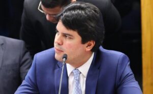 Ministro André Fufuca pede a paralisação imediata do Campeonato Brasileiro das Séries A, B, C e D