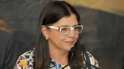 Deputada Roseana Sarney entra com projeto pedindo punição mais dura contra agressores de mulheres