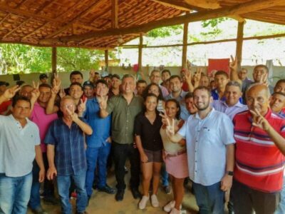 Deputado Fernando Pessoa participa da entrega de mais uma escola Digna em Itaipava do Grajaú