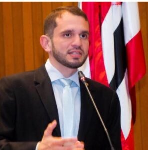 Fernando Pessoa e Grupo MG oferecem ao prefeito Tema espaço de restaurante para criação e funcionamento do Centro de Triagem de Tuntum