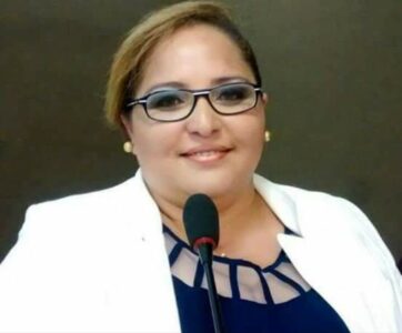 DIA DAS MÃES: Demasiadamente humanas, por Elizângela Sousa