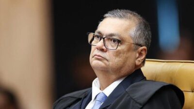 Cobrança de Dino sobre emendas dificulta negociação de alternativas ao IOF