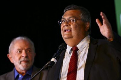 Dino assegura plano de saúde vitalício com 21 dias no Senado…